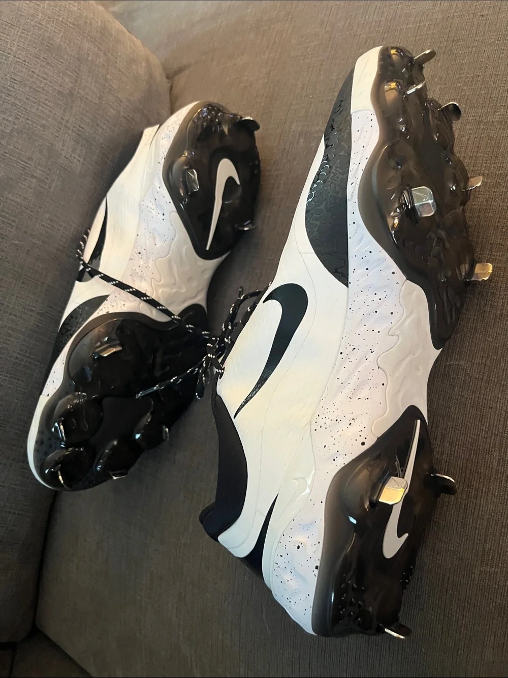 Nike Alpha Huarache Elite 4 Low baseball cleats white black Men’s Size 14 NEW